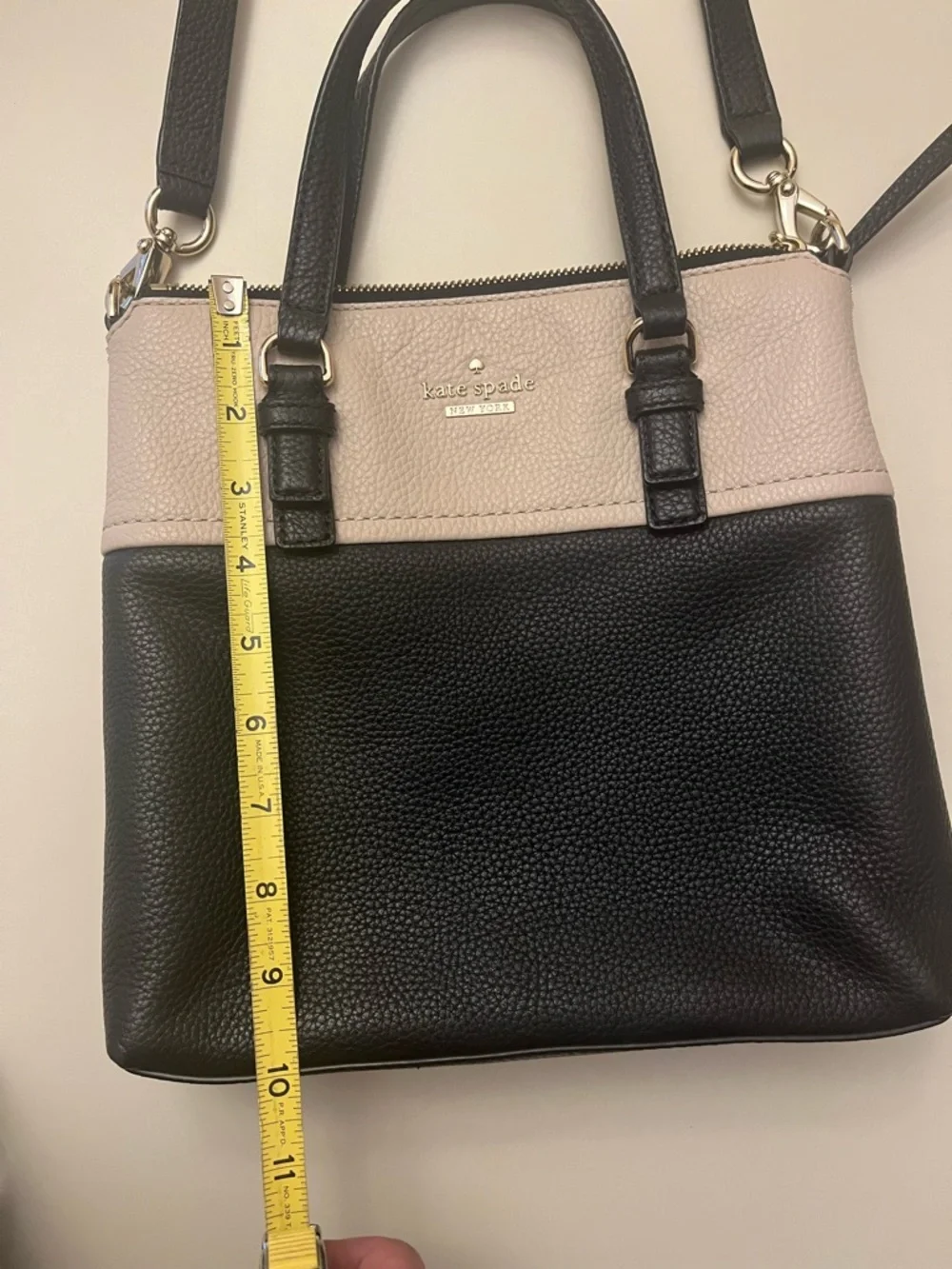 kate spade Two-Tone Black and Cream Crossbody Bag - Picture 10 of 10